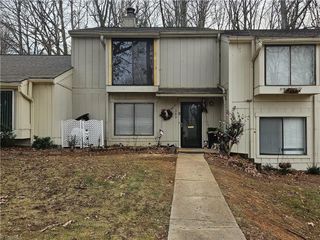 303 Lamplighter Circle, Winston-salem, NC 27104