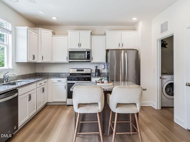 815 Golden Plum Lane, Zebulon, NC 27597