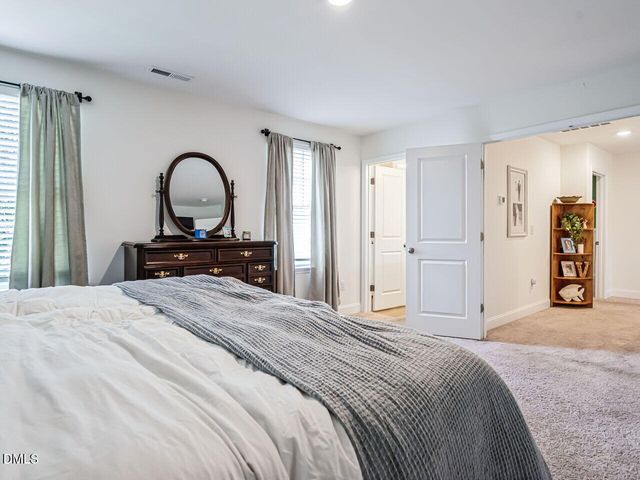 815 Golden Plum Lane, Zebulon, NC 27597
