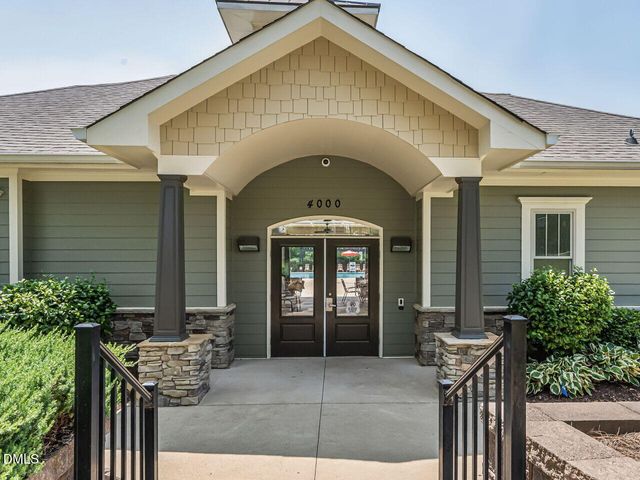 815 Golden Plum Lane, Zebulon, NC 27597