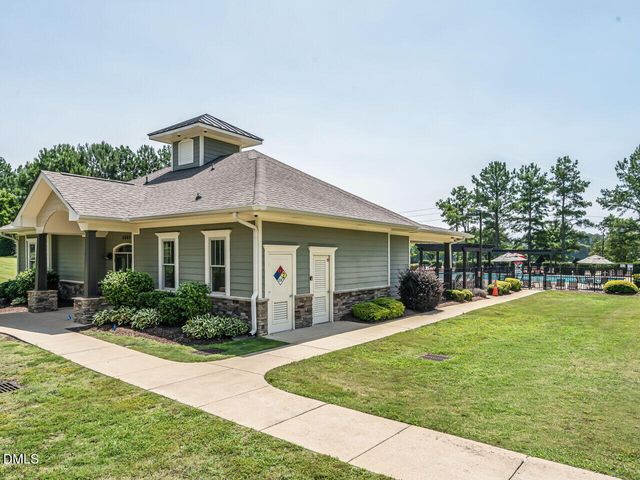 815 Golden Plum Lane, Zebulon, NC 27597
