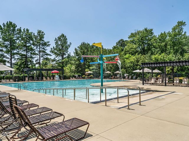 815 Golden Plum Lane, Zebulon, NC 27597