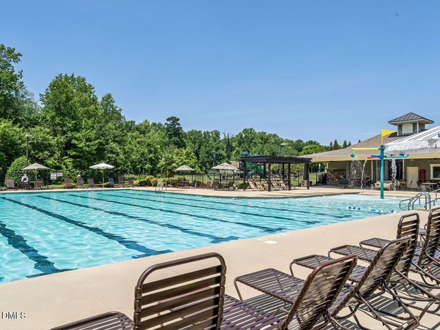 815 Golden Plum Lane, Zebulon, NC 27597
