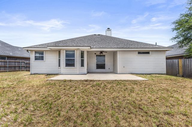 526 Armstrong DR, Belton, TX 76513