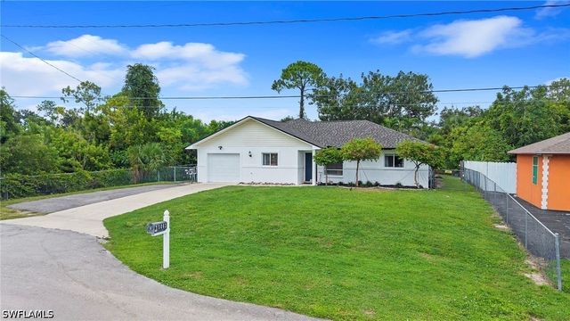 5063 17th AVE SW, Naples, FL 34116