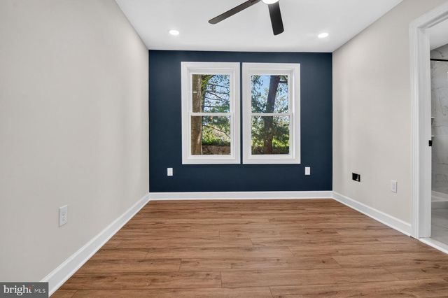 27 GLENWOOD AVE, Baltimore, MD 21228
