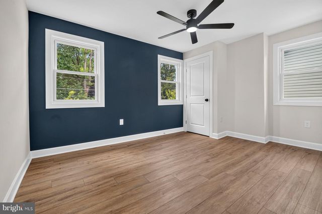 27 GLENWOOD AVE, Baltimore, MD 21228