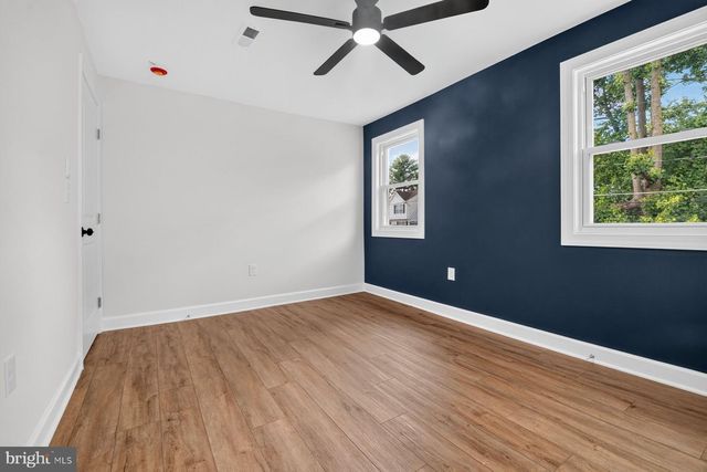 27 GLENWOOD AVE, Baltimore, MD 21228