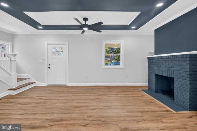 27 GLENWOOD AVE, Baltimore, MD 21228
