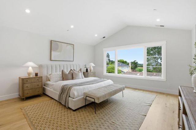 2896 Hillside Drive, Burlingame, CA 94010