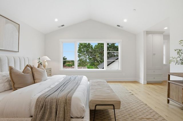 2896 Hillside Drive, Burlingame, CA 94010