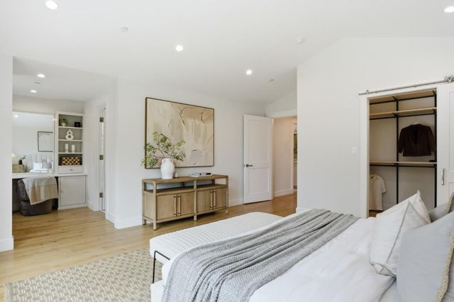 2896 Hillside Drive, Burlingame, CA 94010