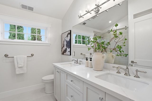 2896 Hillside Drive, Burlingame, CA 94010