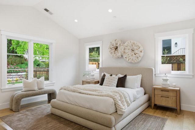 2896 Hillside Drive, Burlingame, CA 94010