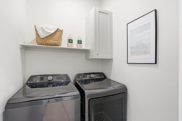 2896 Hillside Drive, Burlingame, CA 94010