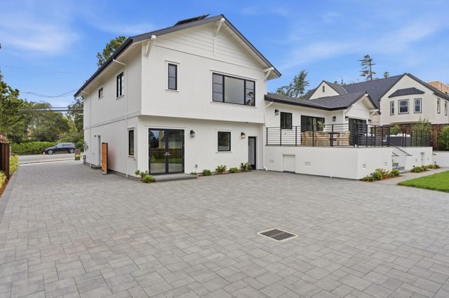 2896 Hillside Drive, Burlingame, CA 94010