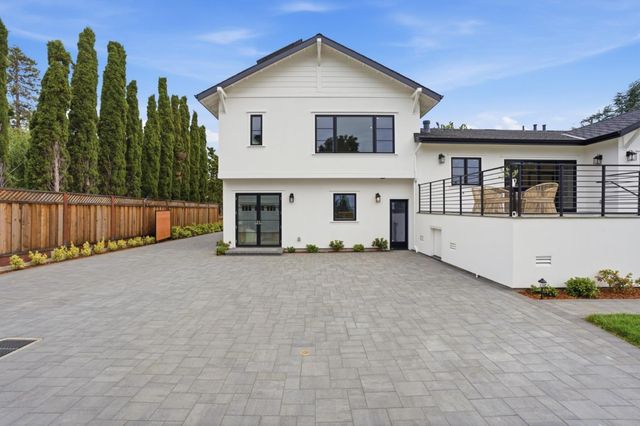2896 Hillside Drive, Burlingame, CA 94010