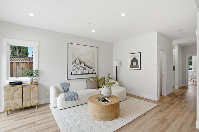 2896 Hillside Drive, Burlingame, CA 94010