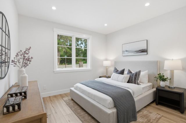 2896 Hillside Drive, Burlingame, CA 94010
