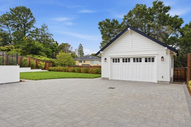 2896 Hillside Drive, Burlingame, CA 94010