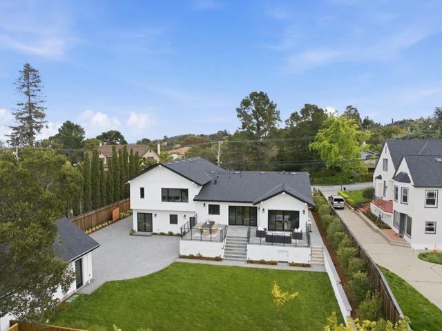 2896 Hillside Drive, Burlingame, CA 94010