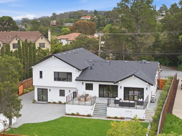 2896 Hillside Drive, Burlingame, CA 94010