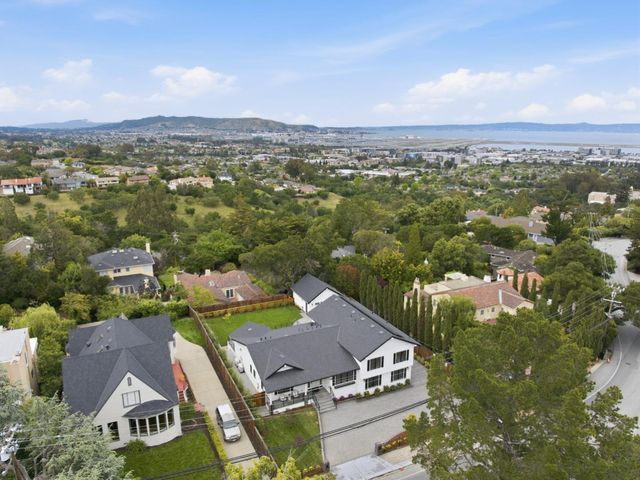 2896 Hillside Drive, Burlingame, CA 94010