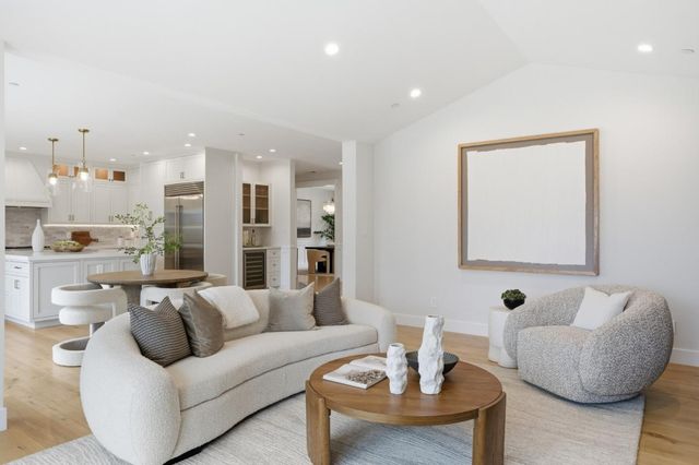 2896 Hillside Drive, Burlingame, CA 94010
