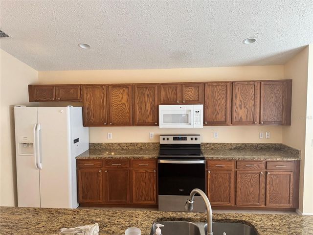 106 DELANCEY DRIVE, Davenport, FL 33837