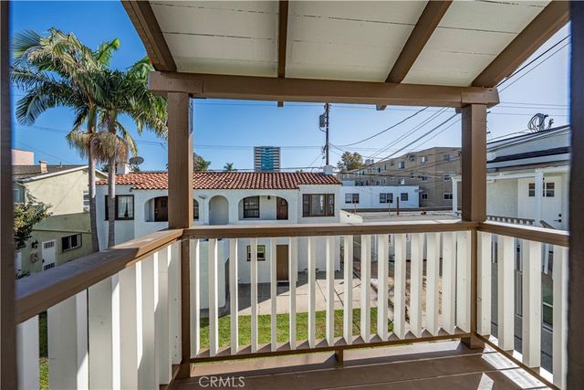 1826 E 2nd, Long Beach, CA 90802
