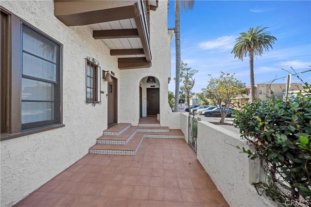 1826 E 2nd, Long Beach, CA 90802