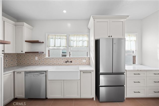 1826 E 2nd, Long Beach, CA 90802