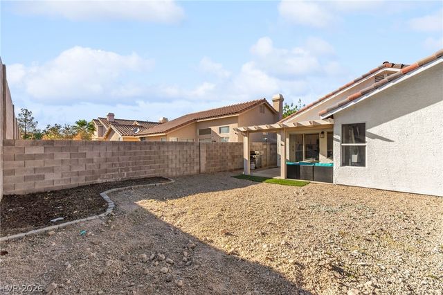 2415 Worchester Road, Henderson, NV 89074