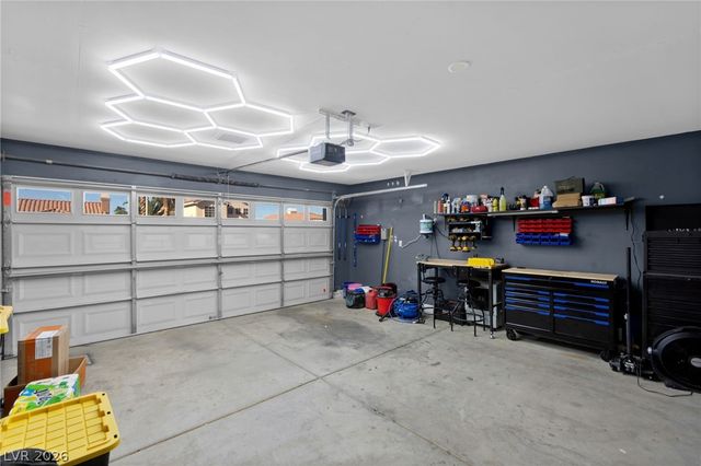 2415 Worchester Road, Henderson, NV 89074