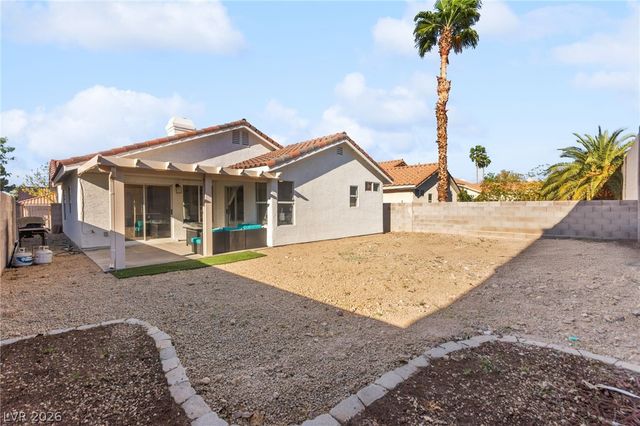 2415 Worchester Road, Henderson, NV 89074