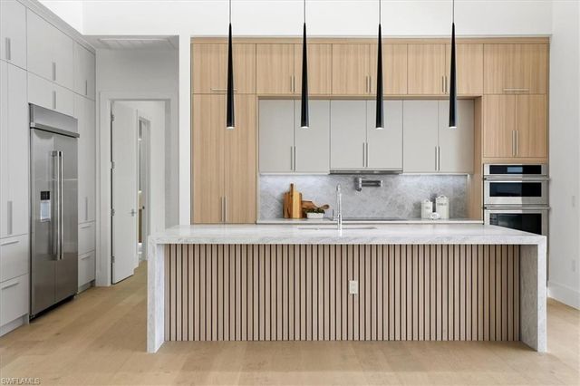 4122 27th PL, Cape Coral, FL 33914