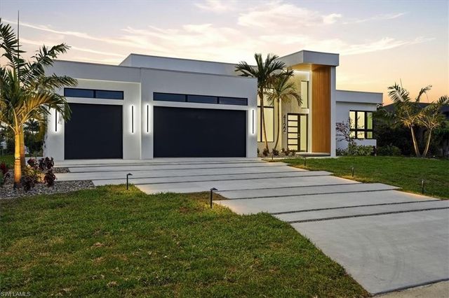 4122 27th PL, Cape Coral, FL 33914