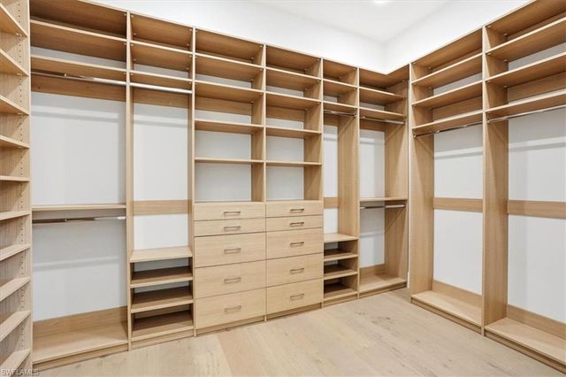 4122 27th PL, Cape Coral, FL 33914