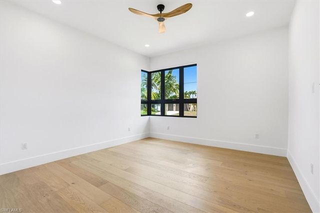 4122 27th PL, Cape Coral, FL 33914