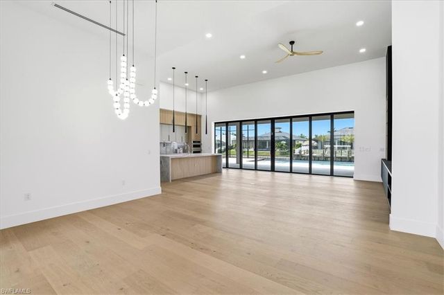 4122 27th PL, Cape Coral, FL 33914