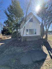 613 E Louisiana Street, Evansville, IN 47711