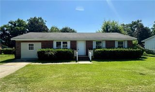 629 Glensford Drive, Fayetteville, NC 28314