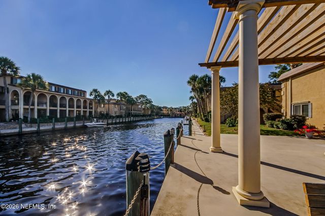 5375 ORTEGA FARMS Boulevard 805, Jacksonville, FL 32210
