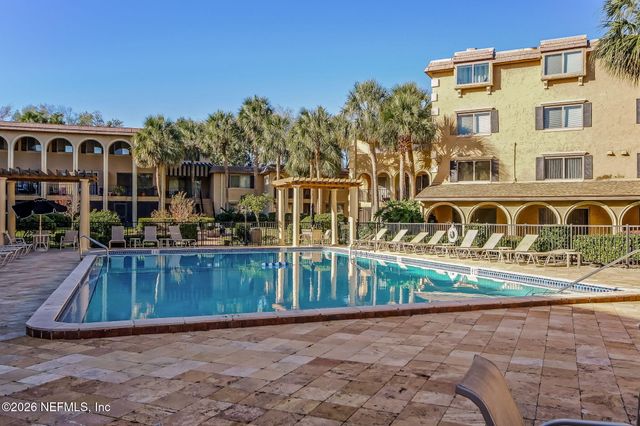 5375 ORTEGA FARMS Boulevard 805, Jacksonville, FL 32210