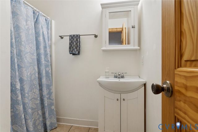 7456 Elwood Rd, Suffolk, VA 23437