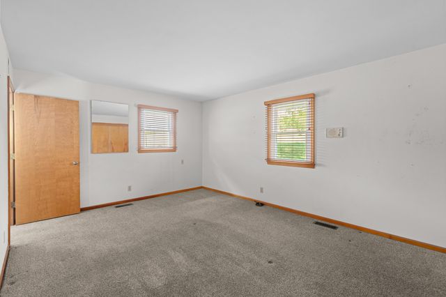6888 Midway Road, Midway, KY 40347