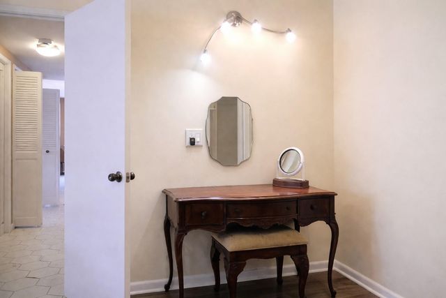 4330 Hillcrest Drive 420, Hollywood, FL 33021