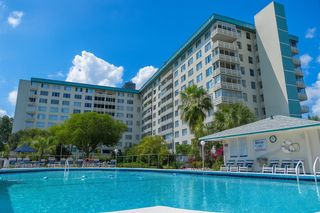 4330 Hillcrest Drive 420, Hollywood, FL 33021