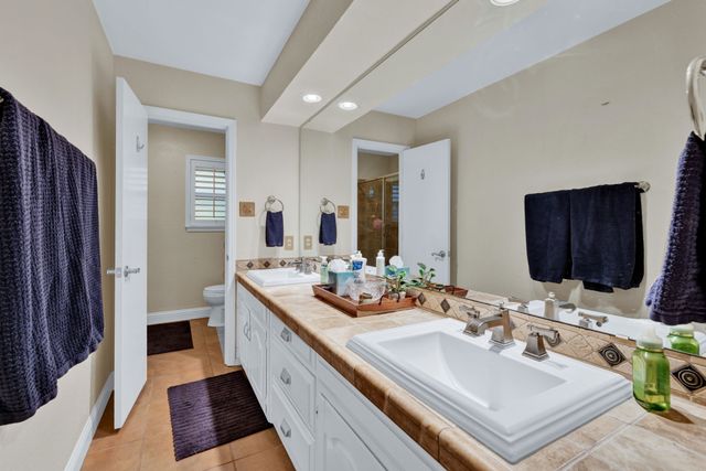 5005 River Ridge Road, Arlington, TX 76017