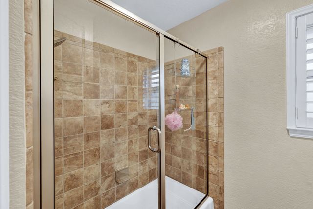 5005 River Ridge Road, Arlington, TX 76017